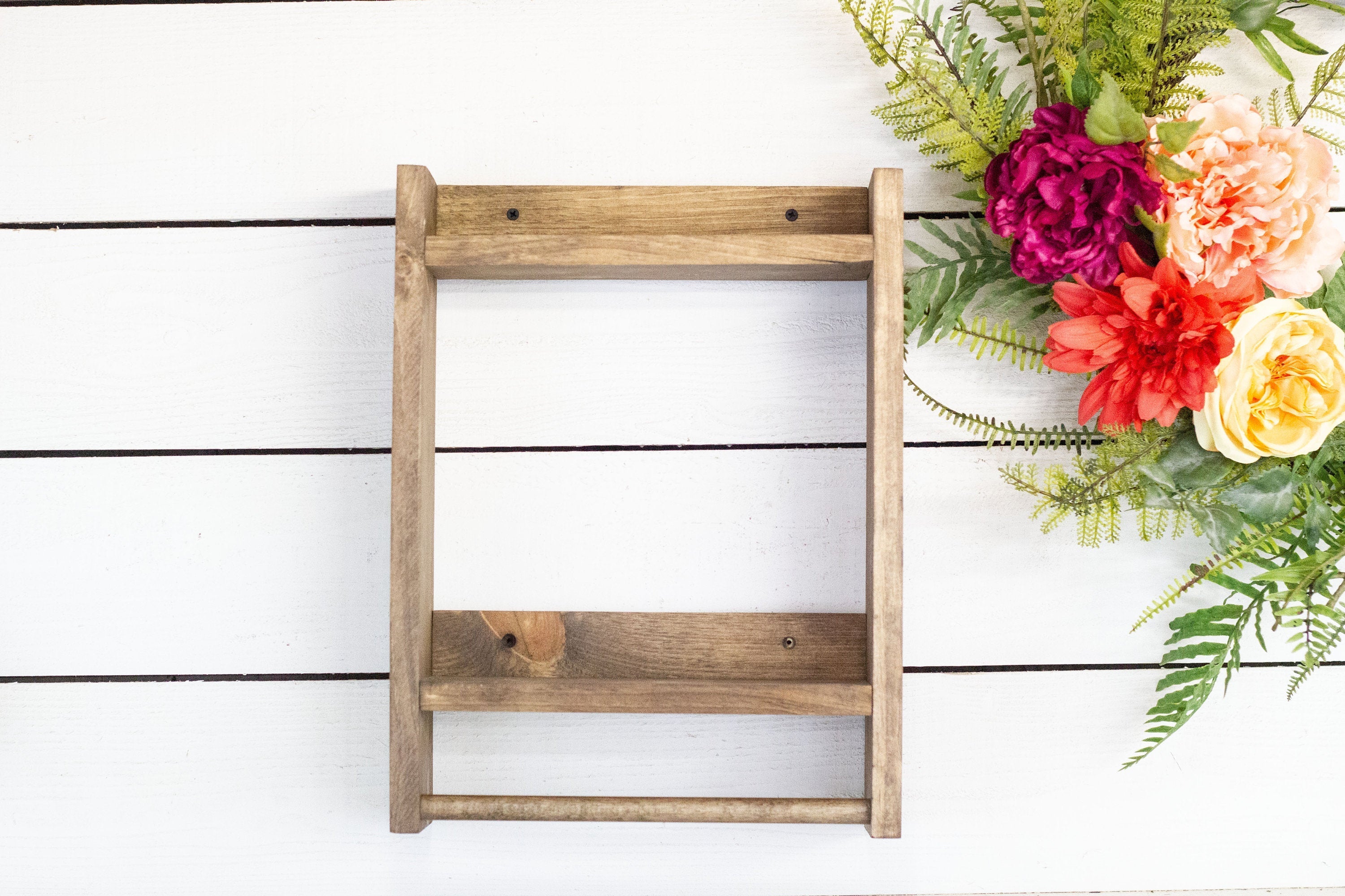 Hanging Shelf with Towel Bar